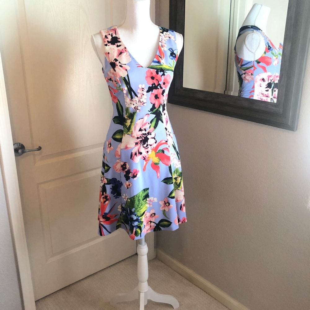 Vince Camuto Formal Dress